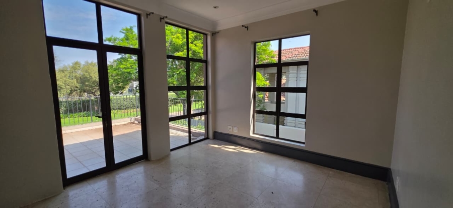 To Let 4 Bedroom Property for Rent in Pecanwood Estate North West